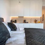 Luxurious For 3 People In Apartmán