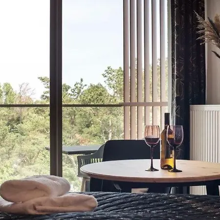 Luxurious For 3 People In *