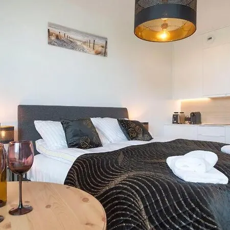 Luxurious For 3 People In