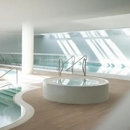 Apartment Luxurious For 3 People In
