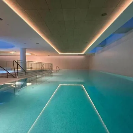 Luxurious For 3 People In * بوبيروفو