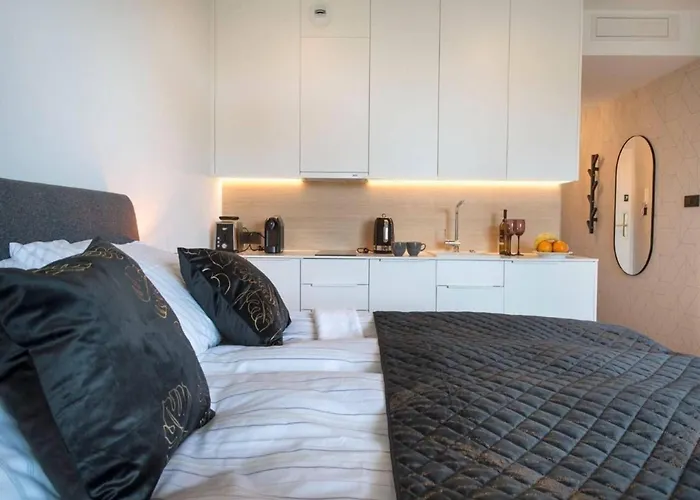 Luxurious For 3 People In Appartamento