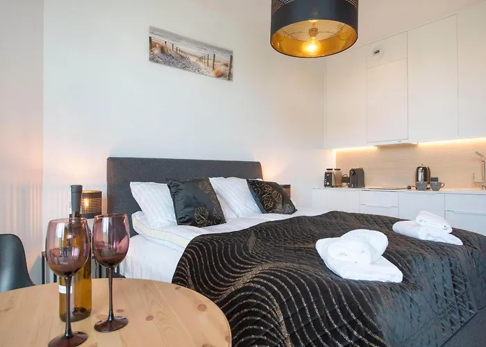 Luxurious For 3 People In Appartamento *